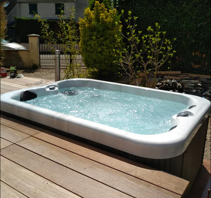 Υπαίθριες οικονομικές 2 Persons μπανιέρες μασάζ Hot Tub Spa δινών